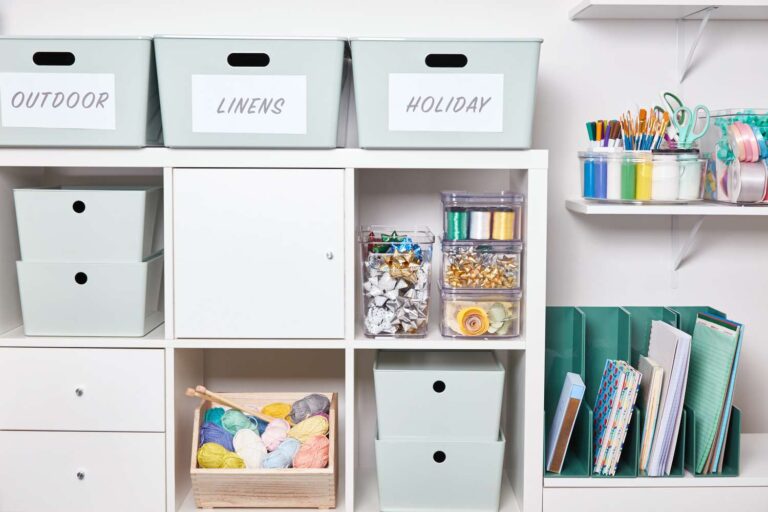 How to use storage boxes efficiently